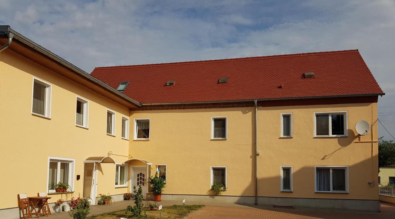 Apartment Maisonette Geiseltal